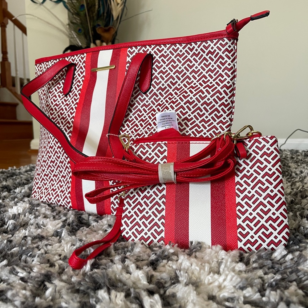 Modern Red and White Geometric Shoulder Bags